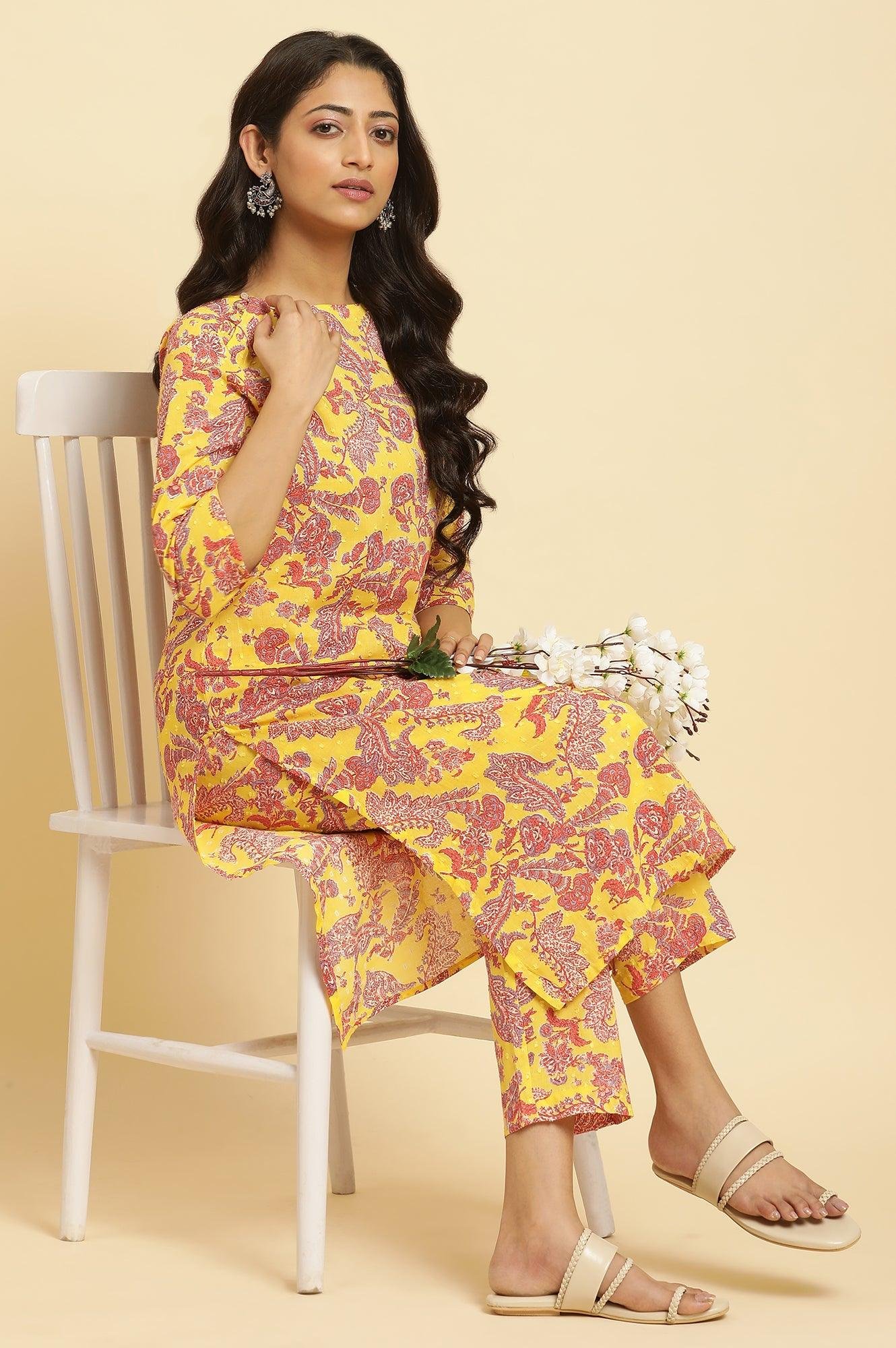 Yellow Floral Printed Cotton Kurta And Pants Co-Ord Set - Image 5